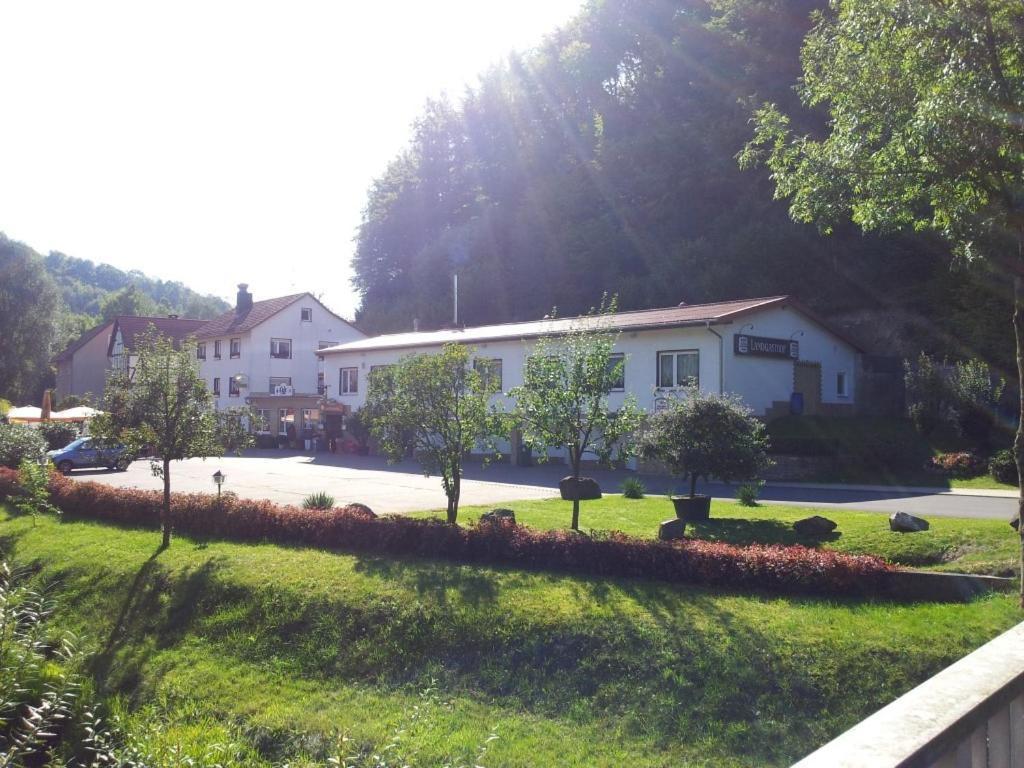 Hôtel Landgasthof Zum Heiligenberg à Sontra Extérieur photo